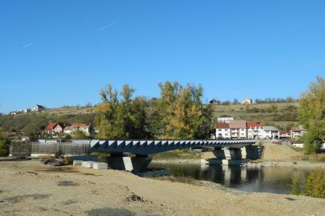 Finalizarea podului Dragoş Vodă va costa Primăria circa 1,5 milioane euro 